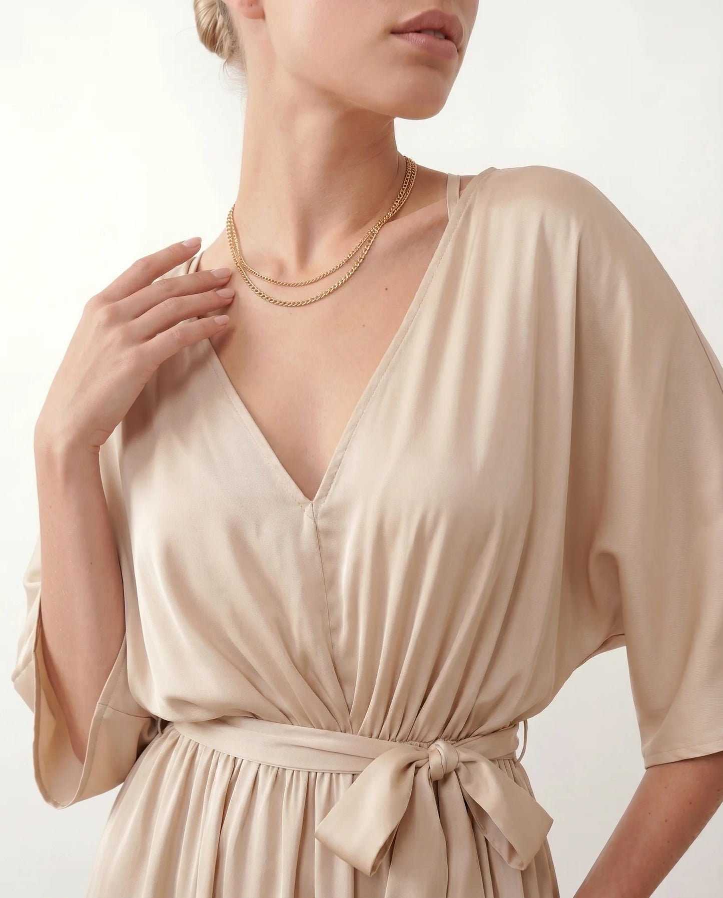 Lucienne | Open-Back Batwing Sleeve V-Neck Maxi Dress