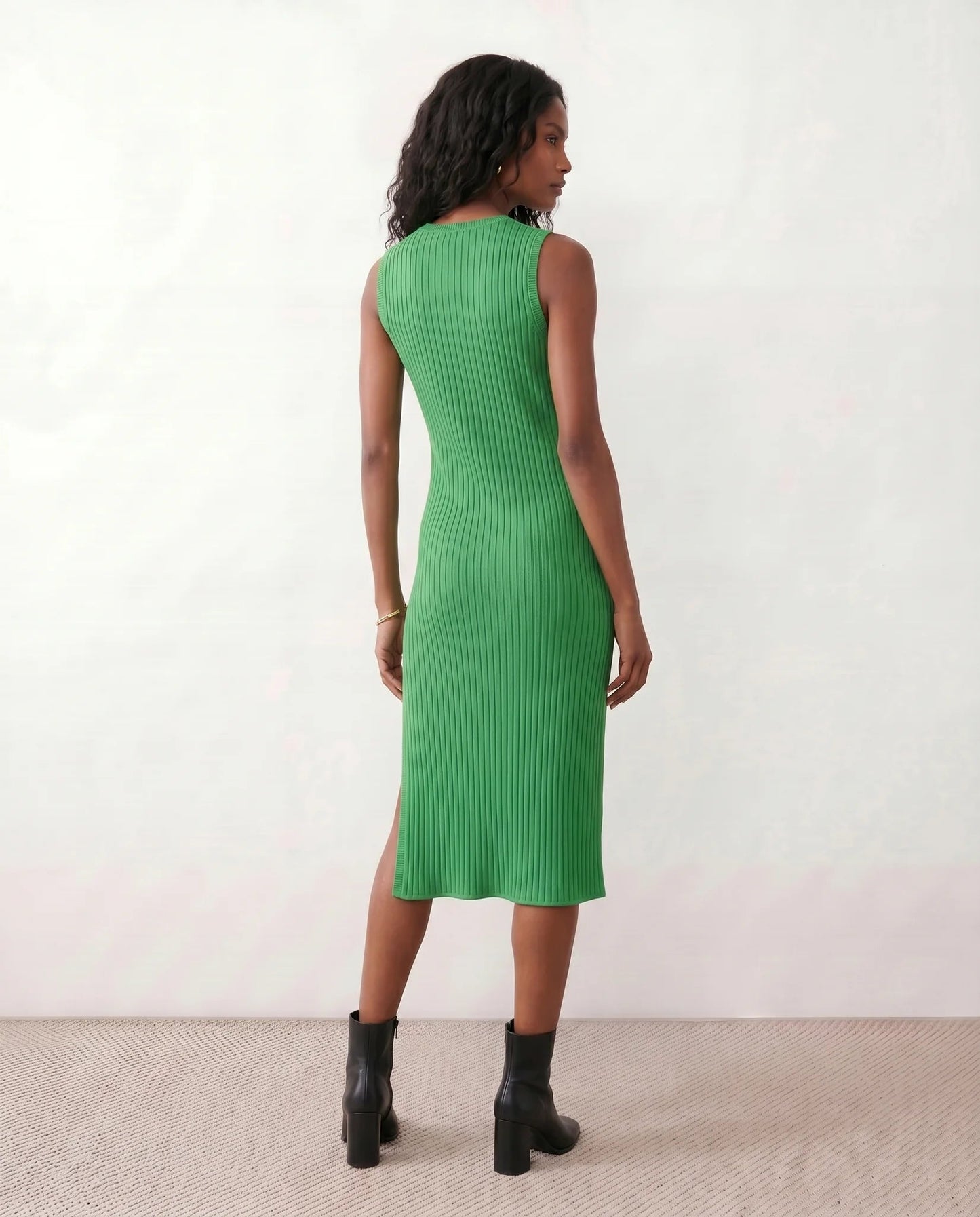 Solange | Ribbed Fitted Sheath Midi Dress