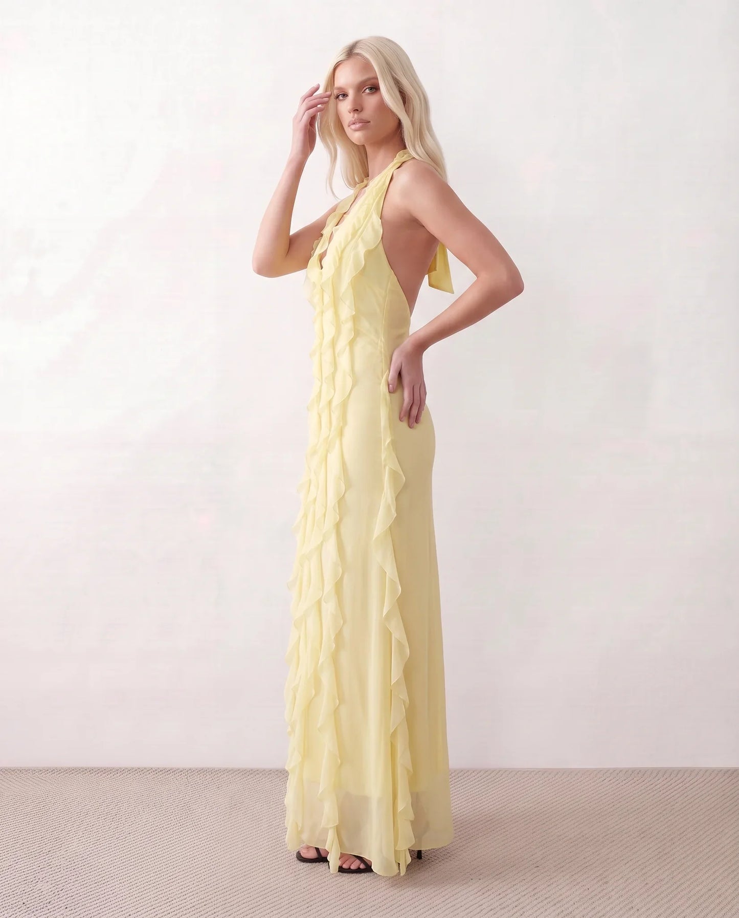 Flavie | Women's Halter Neck Backless Maxi Dress