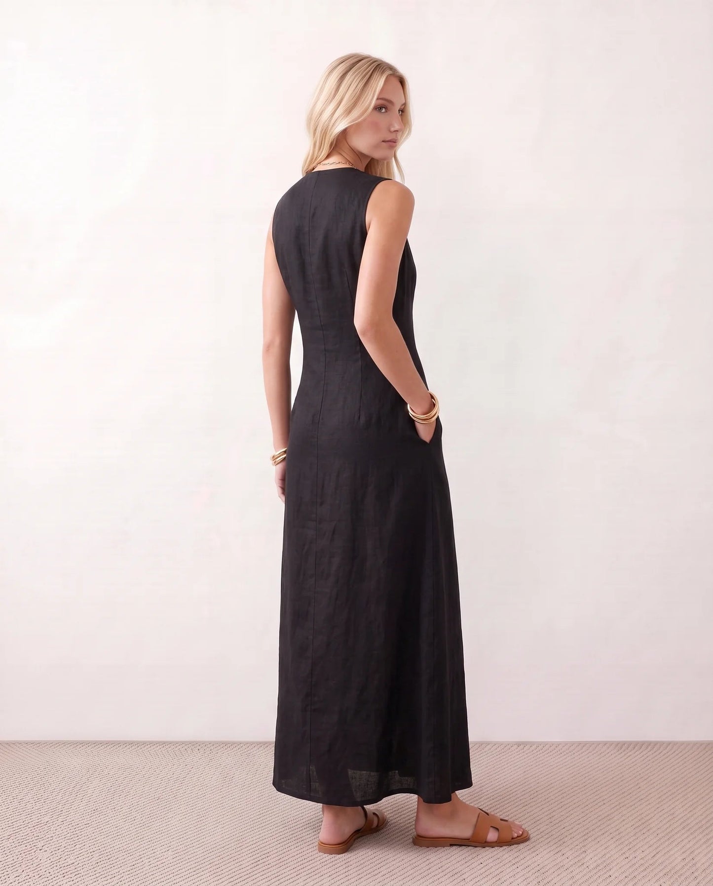 Maelys | Button-Front Sleeveless Maxi Dress