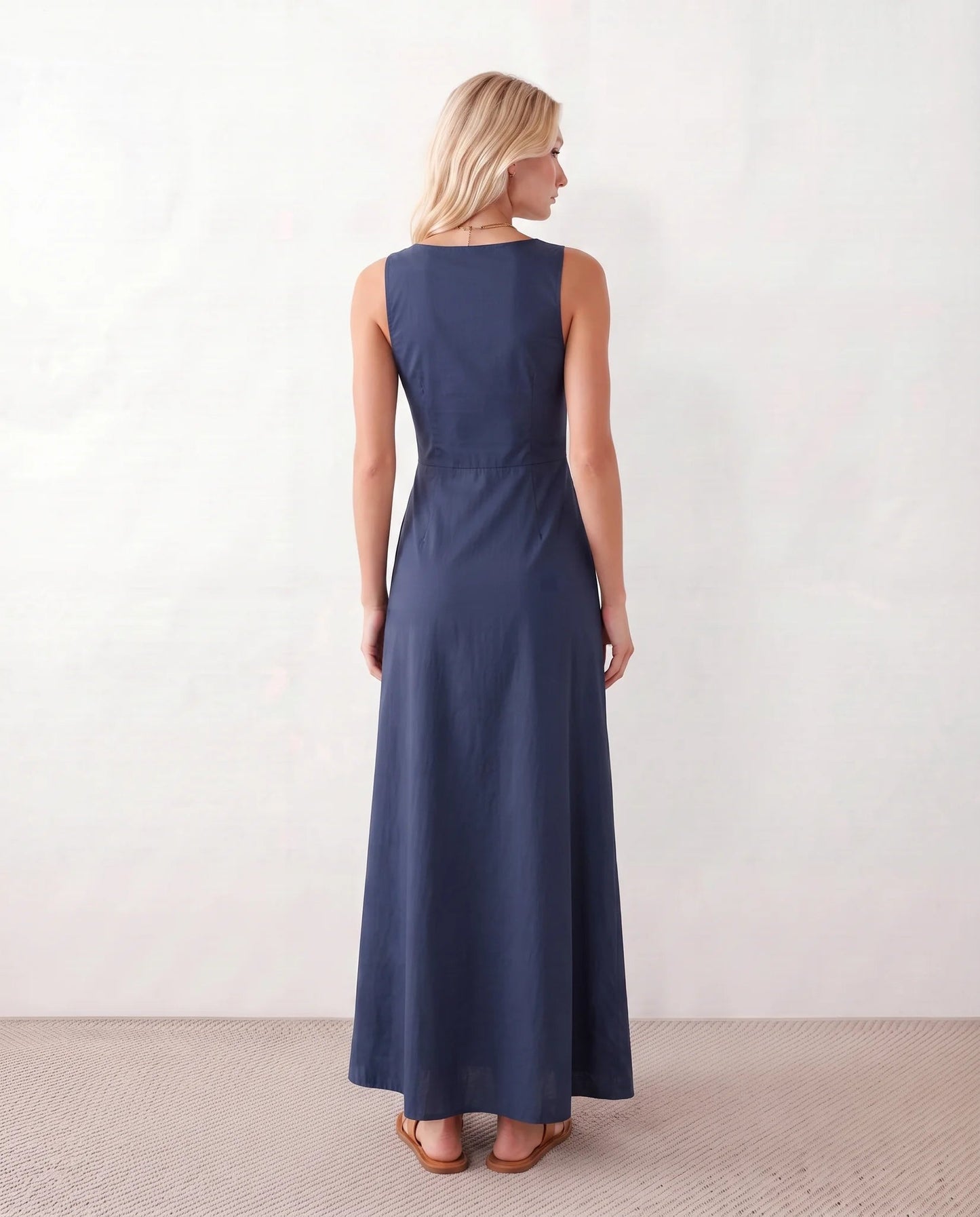 Maelys | Button-Front Sleeveless Maxi Dress