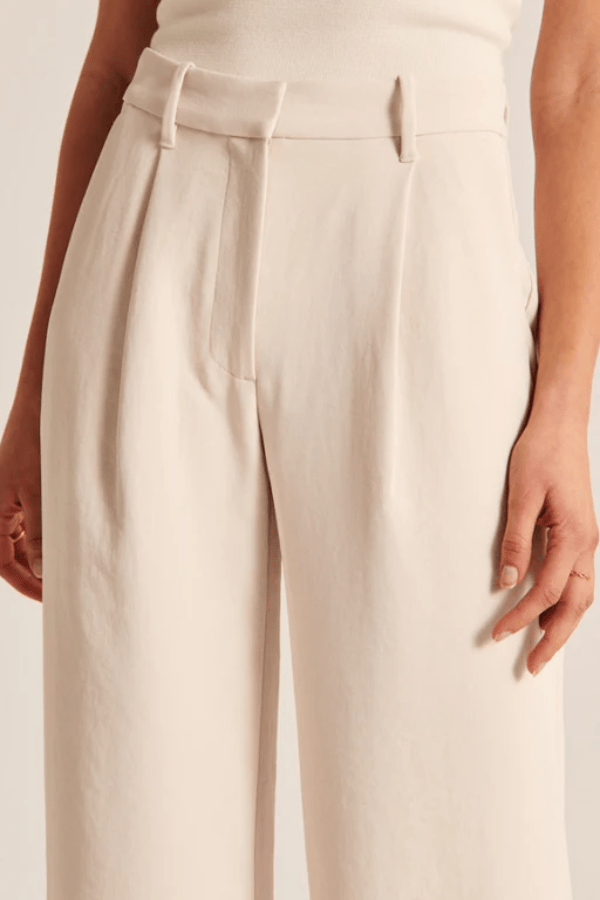 Avira | Wide Leg Pants Relaxed Fit