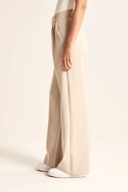 Avira | Wide Leg Pants Relaxed Fit