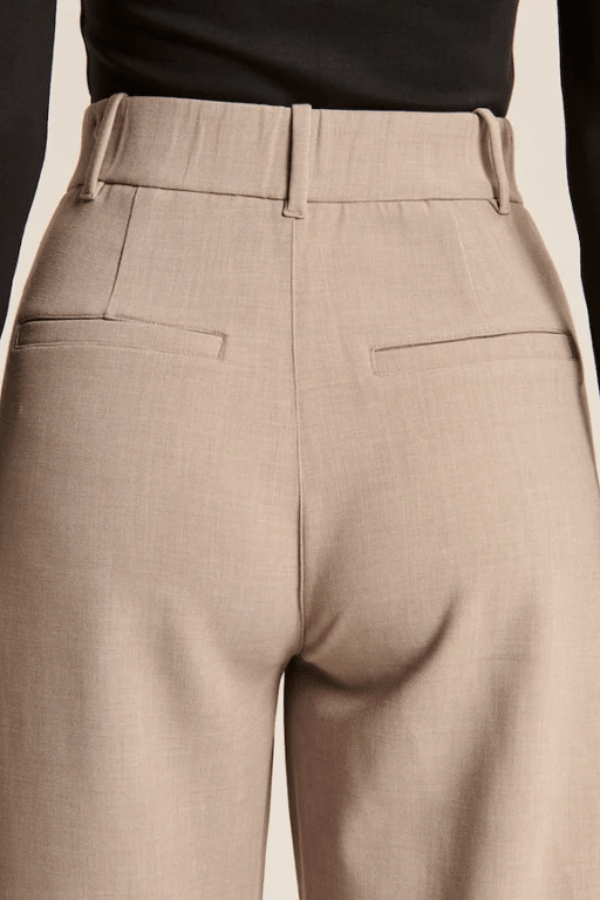 Avira | Wide Leg Pants Relaxed Fit