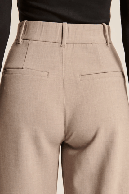 Avira | Wide Leg Pants Relaxed Fit