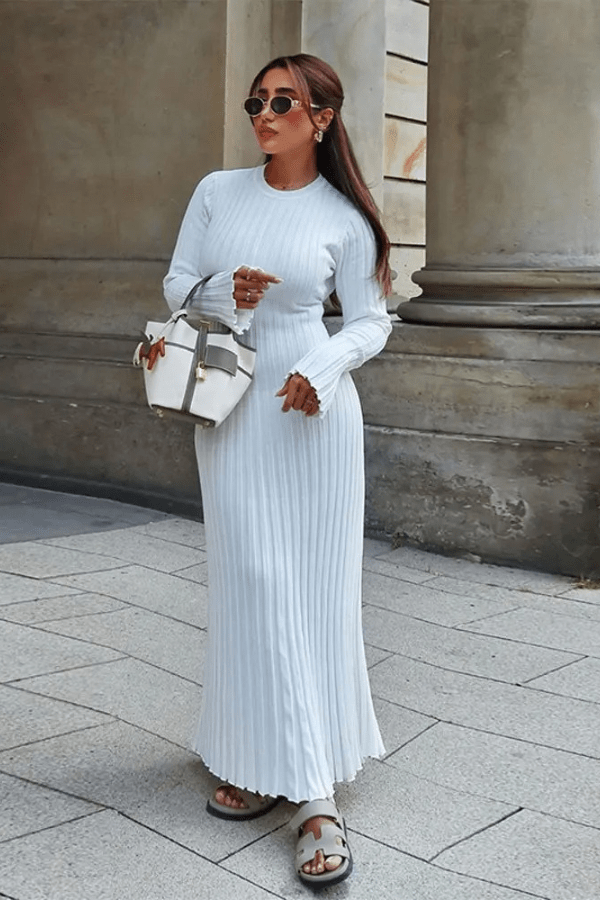 Madelief | Ruffle Hem Long Sleeve Knit Dress