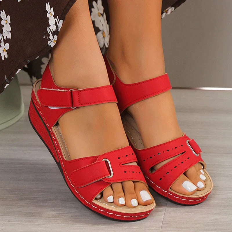 Callie | Lightweight Orthopedic Walking Sandals
