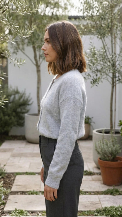 Celmira | Button Up Crew Neck Fitted Knit Cardigan