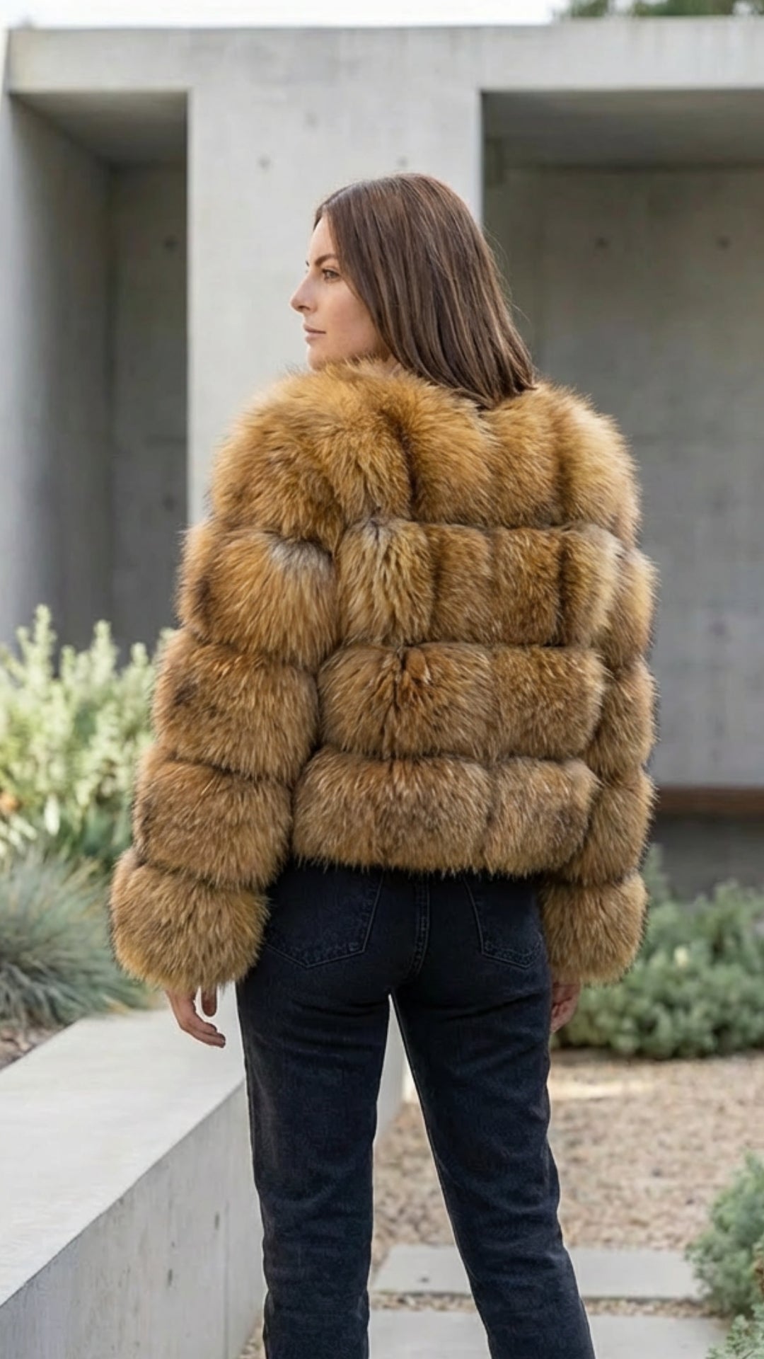 Zarelle | Fluffy Faux Fur Jacket Soft Texture