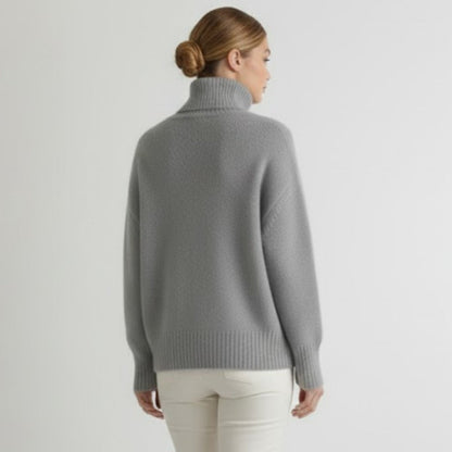 Averelle | Oversized Cashmere Turtleneck Sweater