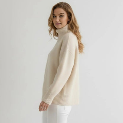 Averelle | Oversized Cashmere Turtleneck Sweater